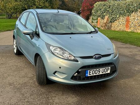 FORD FIESTA 1.4 TDCi Style +